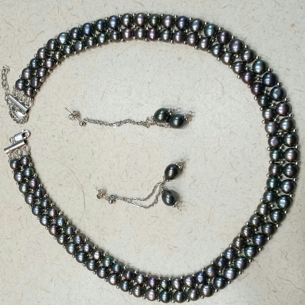 Necklace and earrings